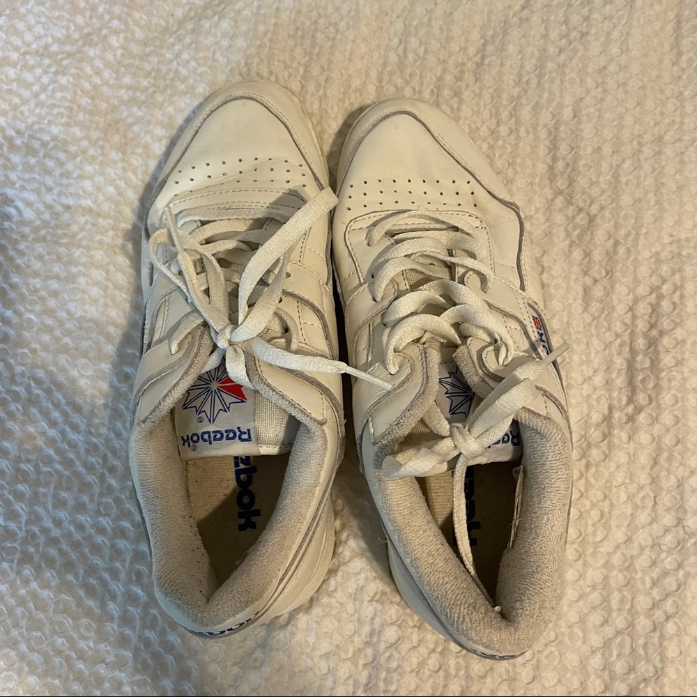Reebok Sneakers